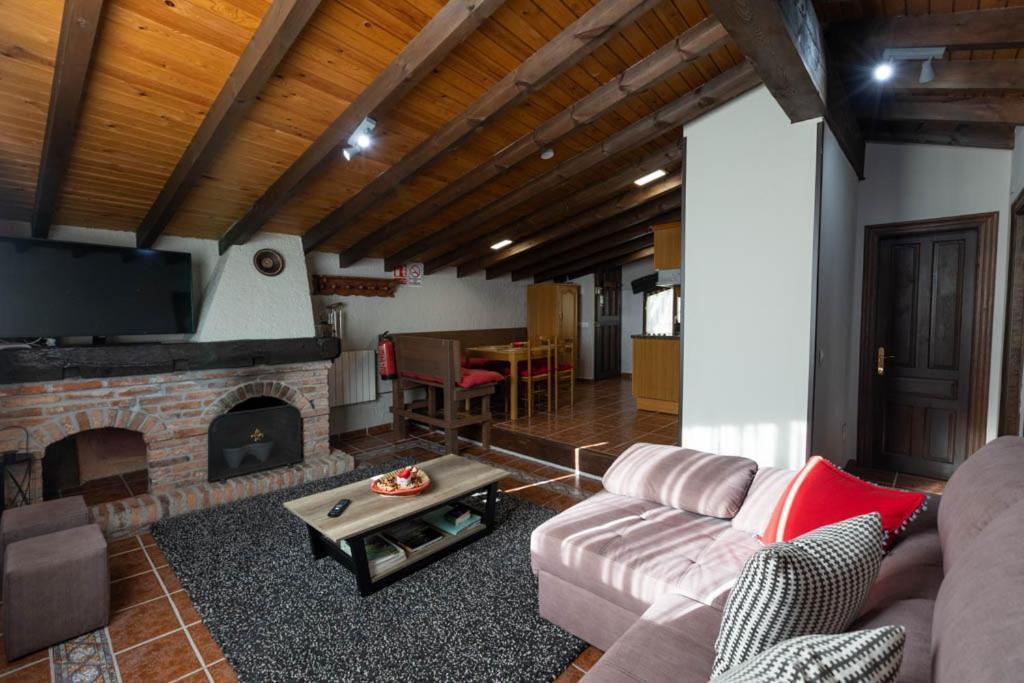 Apartamentos El Coritu Nieda Zewnętrze zdjęcie