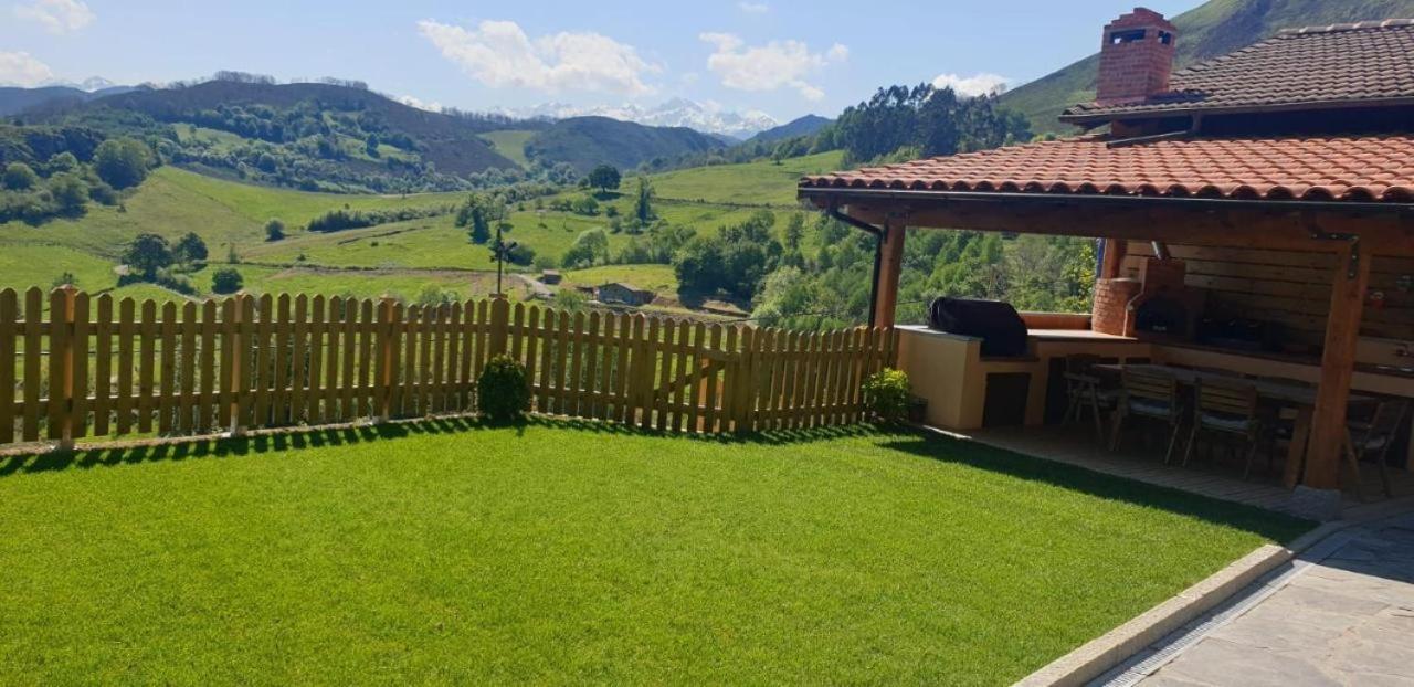 Apartamentos El Coritu Nieda Zewnętrze zdjęcie